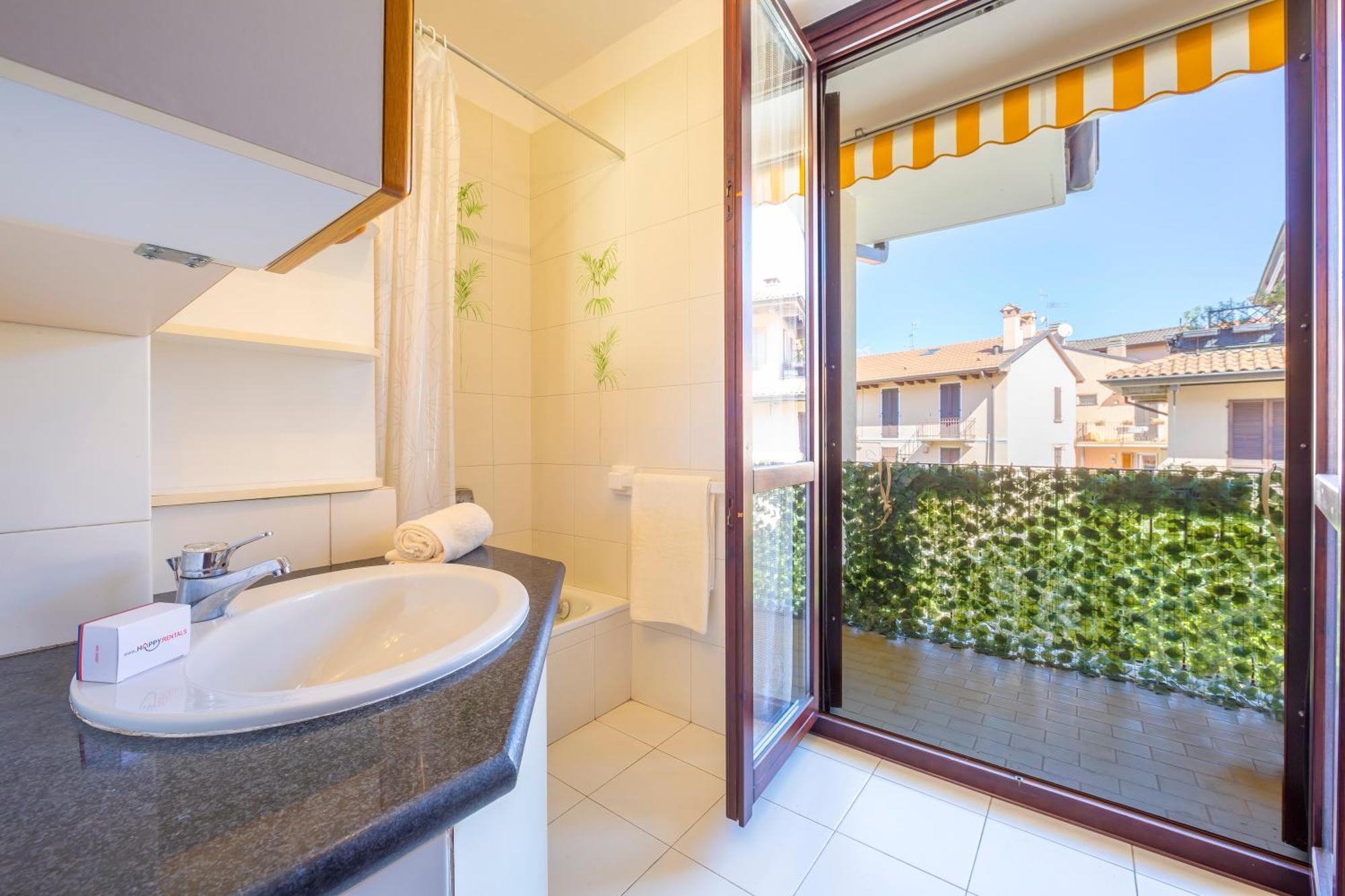 Appartamento Gaya Stresa Center - Happy Rentals Exterior photo