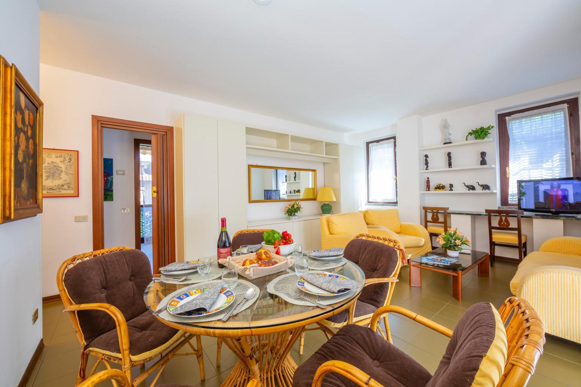 Appartamento Gaya Stresa Center - Happy Rentals Exterior photo
